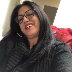 Meet your Posher, Antoinette